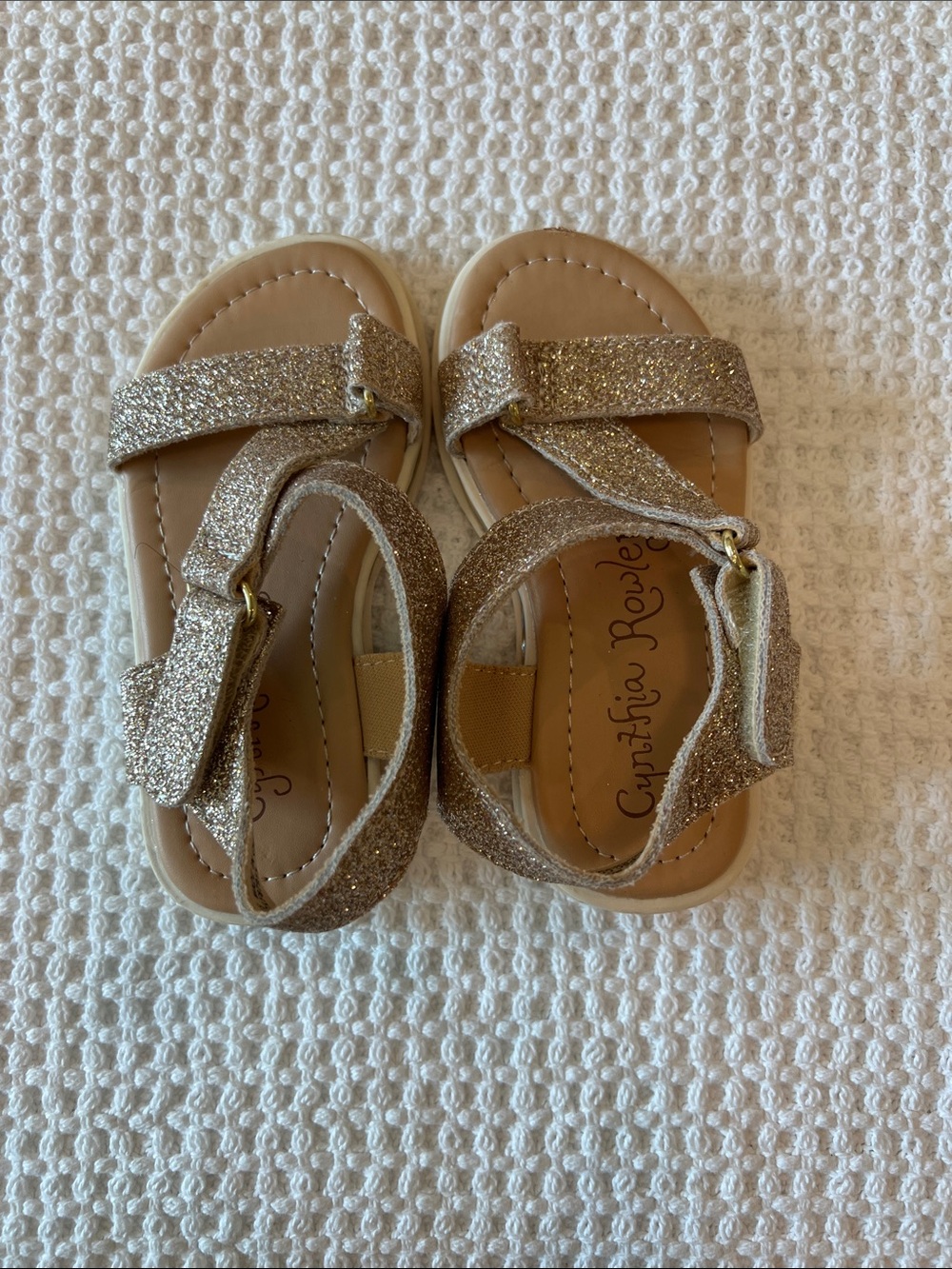 Cynthia Rowley Glitter Strap Toddlers' Sandals in Gold